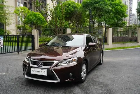 Lexus CT 2014