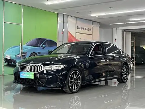 BMW 3 Series 2023 — фото 1
