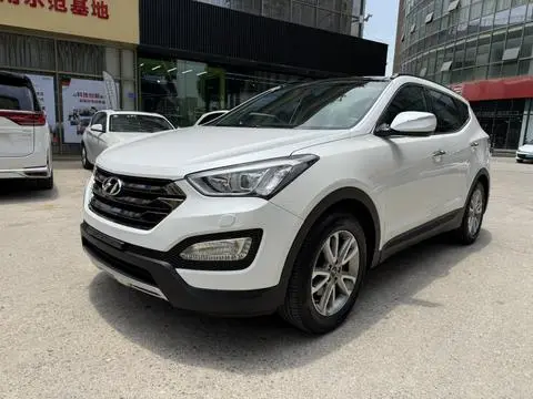 Hyundai 胜达 2015