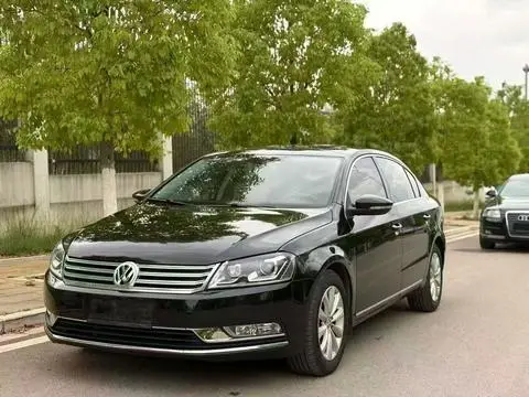 Volkswagen Magotan 2013