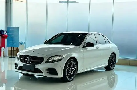 Mercedes-Benz C-Class 2021