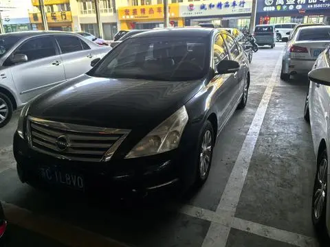 Nissan Teana 2010