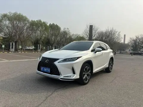 Lexus RX 2020