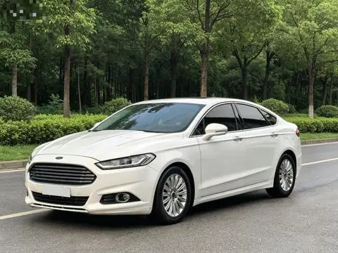 Ford 蒙迪欧 2013