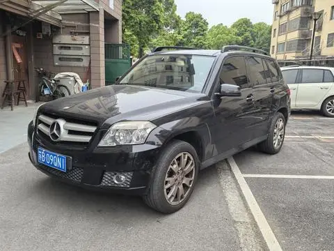 Mercedes-Benz GLK-Class 2010