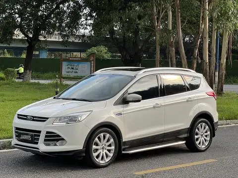 Ford 翼虎 2015
