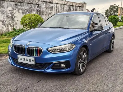 BMW 1 Series 2017 — фото 1