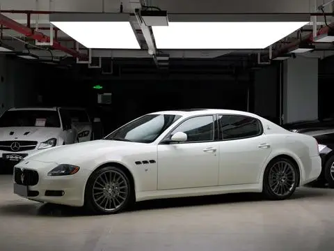 Maserati Quattroporte 2010