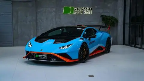 Lamborghini Huracán 2021
