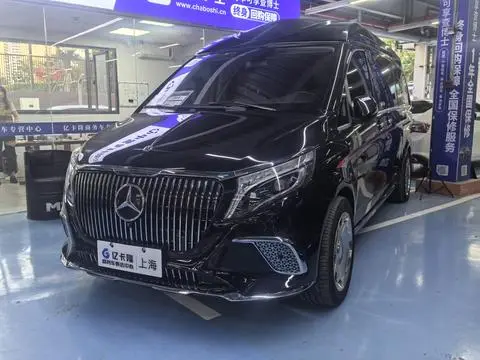 Mercedes-Benz V-Class 2021 — фото 1