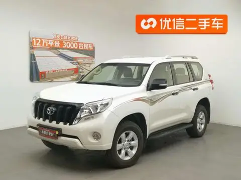 Toyota Prado 2015 — фото 1