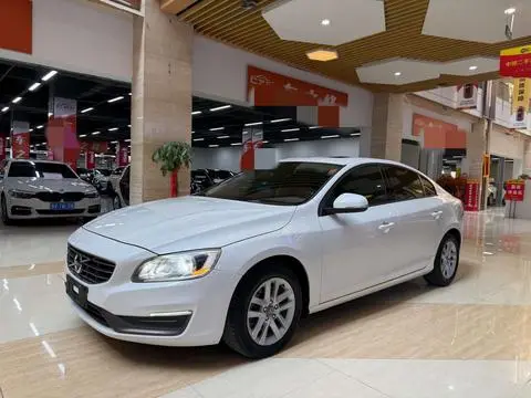 Volvo S60 2015