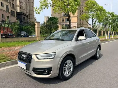 Audi Q3 2015