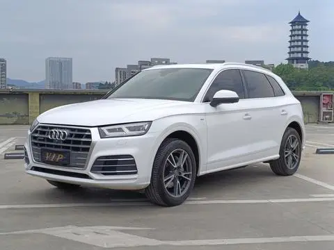 Audi Q5L 2018
