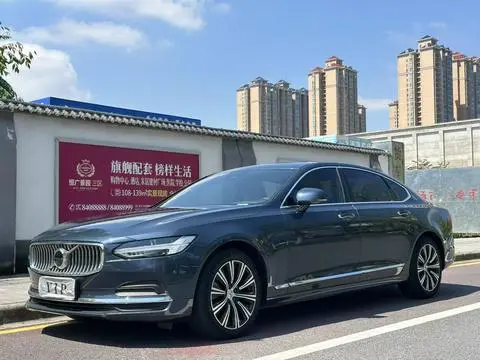 Volvo S90 2022
