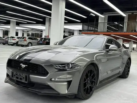 Ford Mustang 2019 — фото 1