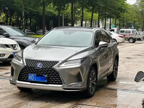 Lexus RX 2020
