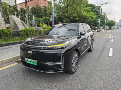 Geely M9 2025
