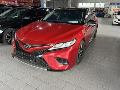 Toyota Camry 2018
