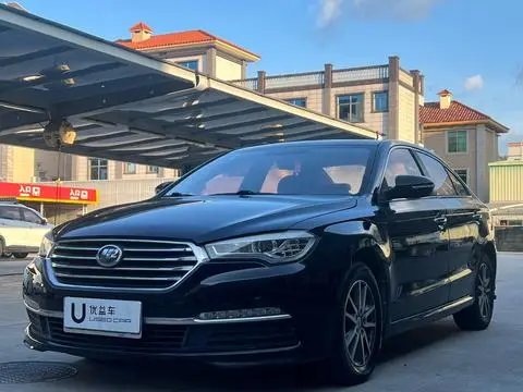 Lifan 力帆820 2015