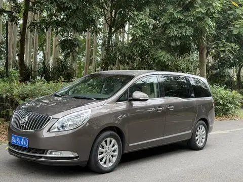 Buick GL8 2011