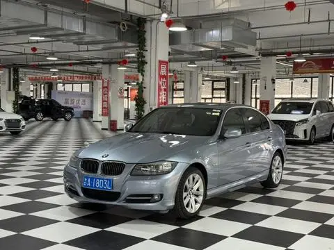 BMW 3 Series 2012 — фото 1