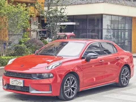 Lynk & Co 03 2019