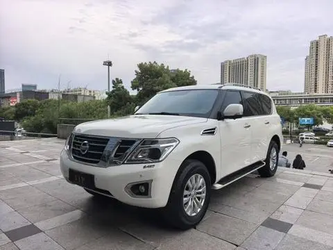 Nissan 途乐 2018 — фото 1