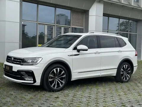 Volkswagen Tiguan L 2021