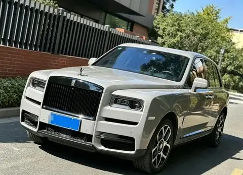 Rolls Royce Cullinan 2018