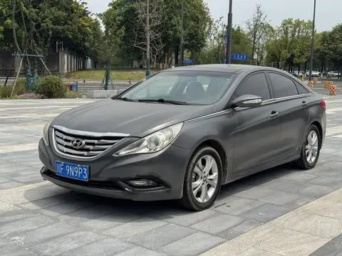 Hyundai 索纳塔八 2011