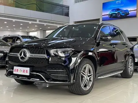 Mercedes-Benz GLE 2020 — фото 1