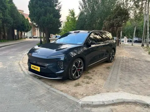 NIO ES8 2023