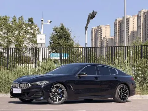 BMW 8 Series 2022