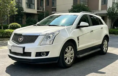 Cadillac SRX 2012 — фото 1