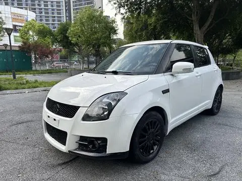 Suzuki 雨燕 2013