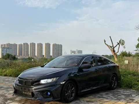 Honda Civic 2019 — фото 1