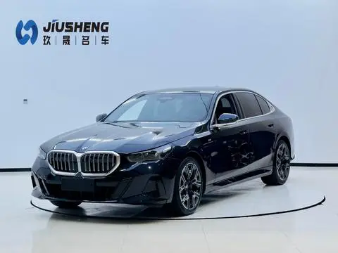BMW 5 Series 2024