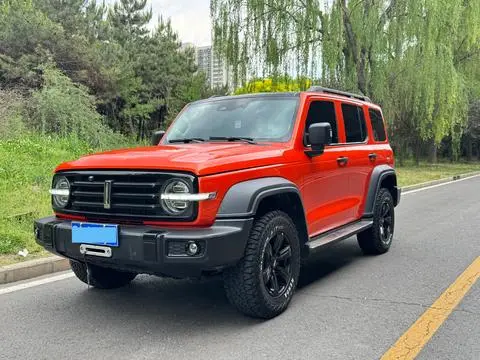 TANK 300 2021