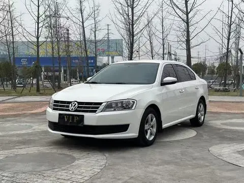 Volkswagen Lavida 2013