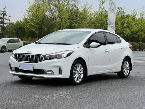 Kia K3 2016 — фото 1