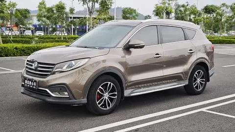 Dongfeng 风光580 2017