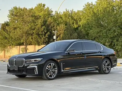 BMW 7 Series 2019 — фото 1
