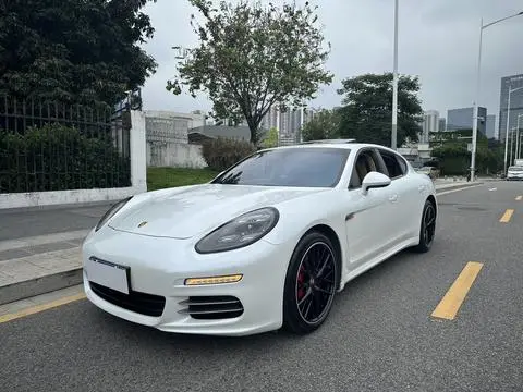 Porsche Panamera 2014