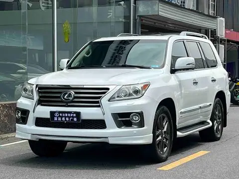 Lexus LX 2014 — фото 1