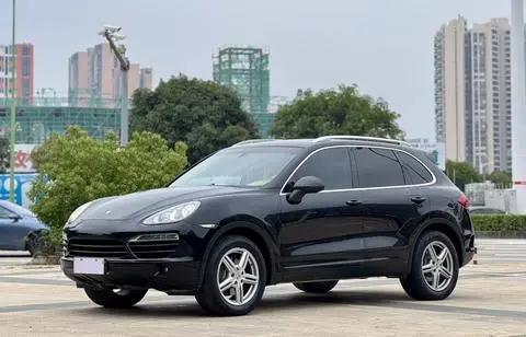 Porsche Cayenne 2011