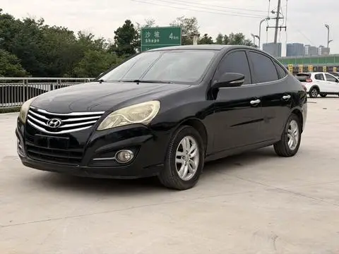 Hyundai 悦动 2011