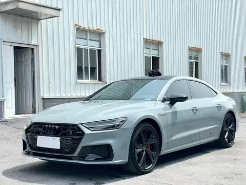 Audi A7L 2025
