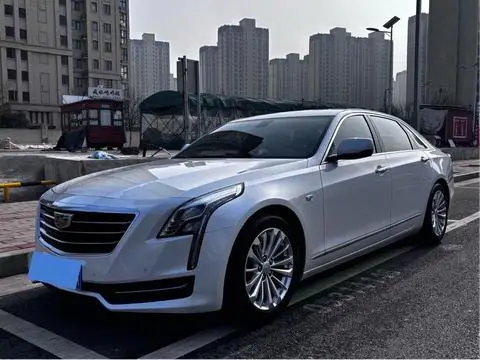 Cadillac CT6 2017 — фото 1