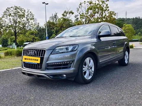 Audi Q7 2011